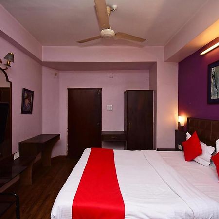 Oyo 2510 Near Camac Street Hotel Calcutta Eksteriør billede
