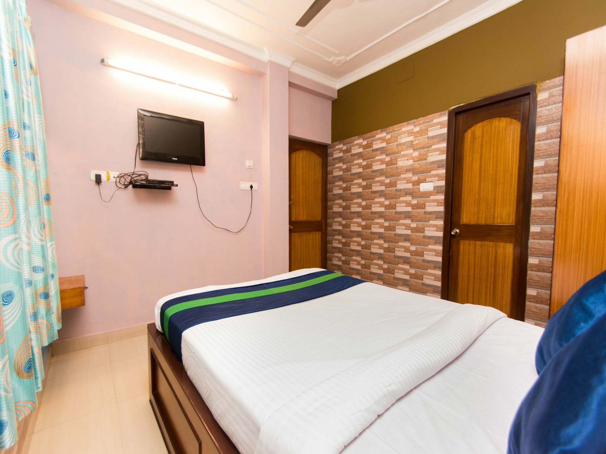 Oyo 2510 Near Camac Street Hotel Calcutta Eksteriør billede